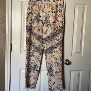 Slim leg palazzo pants with elastic waistband and faux pockets
